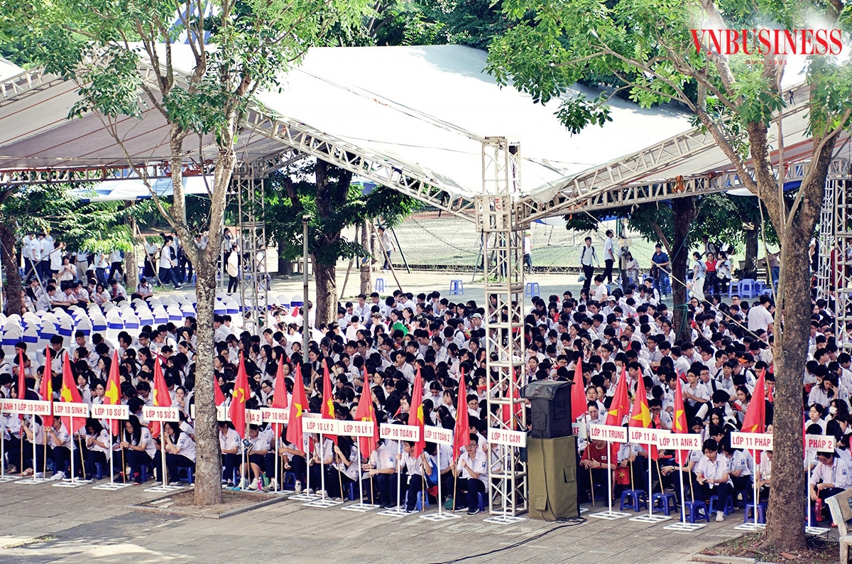 Dự thảo Nghị quyết về học phí khi được ban hàng được kỳ vọng sẽ đảm bảo lợi ích cho phụ huynh, học sinh.