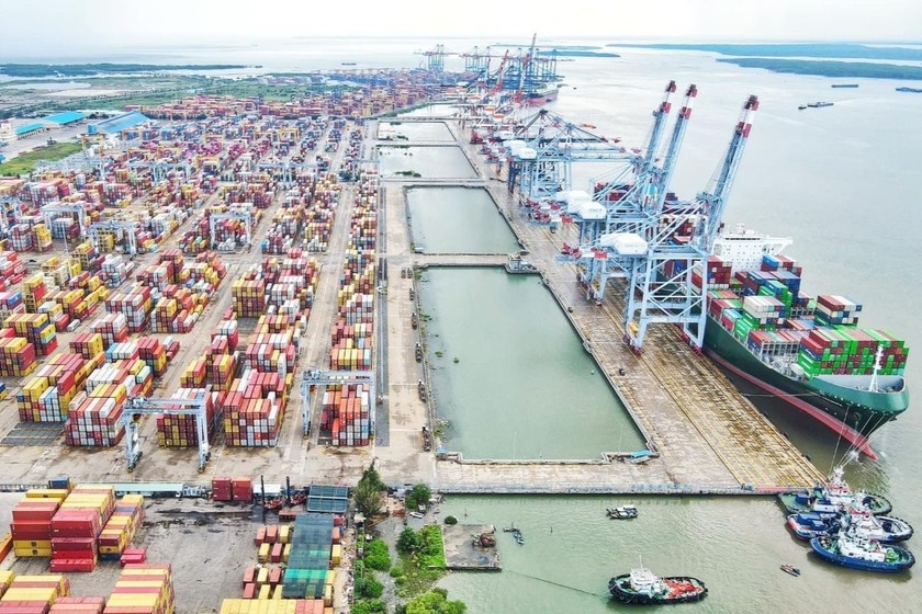 Hiện nay, nhiều chuyến tàu có thể đi thẳng qua Mỹ, qua châu Âu, không phải đi đường vòng nên thời gian và chi phí vận tải đã giảm xuống.