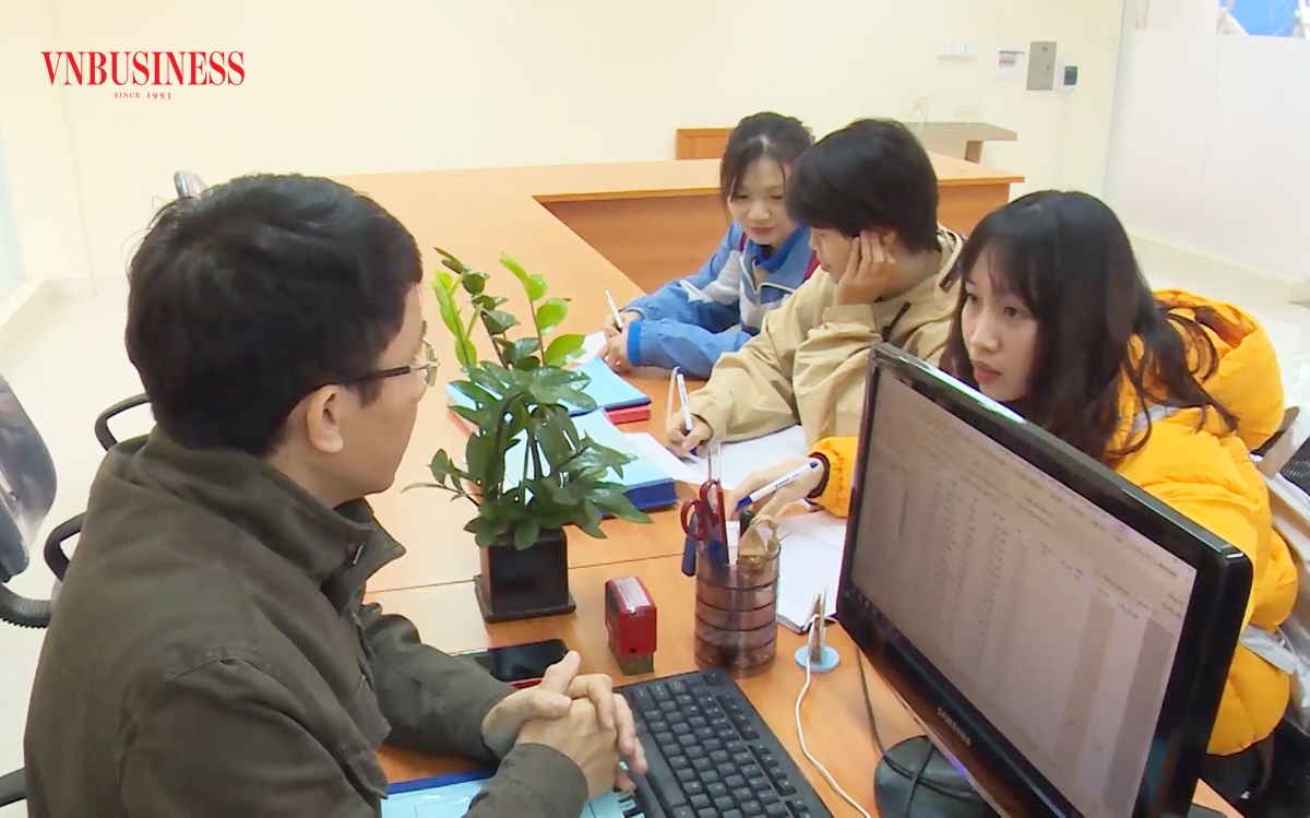 Trung tâm phục vụ hành chính công được kỳ vọng sẽ gỡ được các điểm nghẽn trong giải quyết thủ tục hành chính.