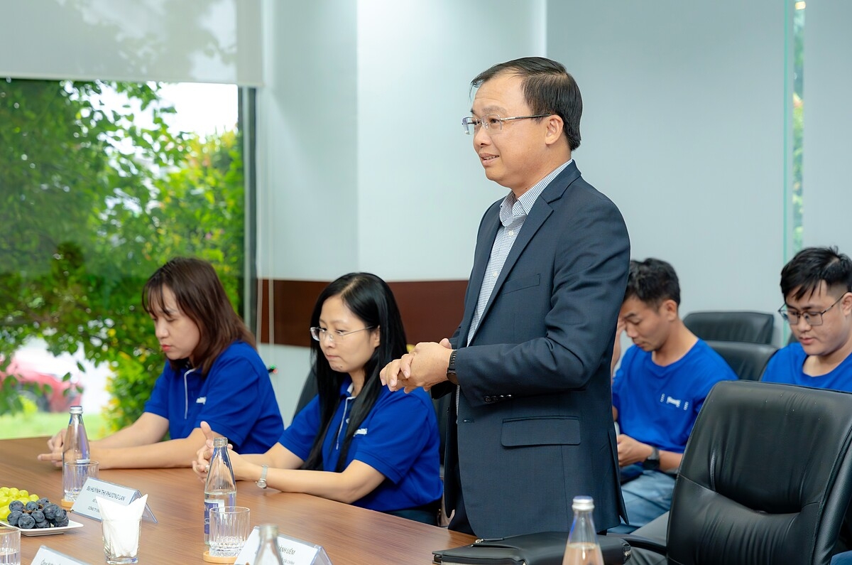 Ông Lê Thành Liêm, Giám Đốc Điều Hành Tài chính Vinamilk chia sẻ chuyển đổi số, trong đó có số hóa trong quản trị tài chính, là một chiến lược lớn tại Vinamilk.