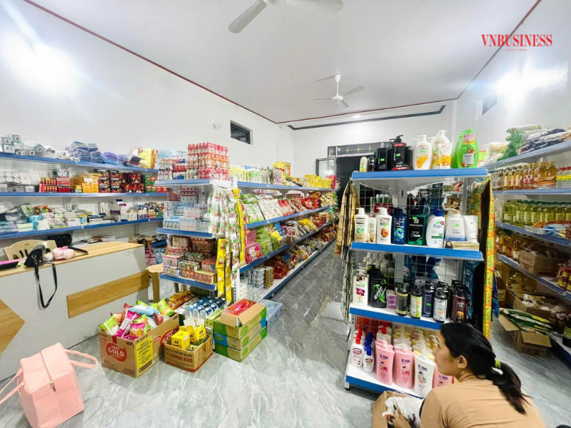 Tổng mức bán lẻ hàng hóa 9 tháng đầu năm ước đạt 6.630 tỷ đồng.