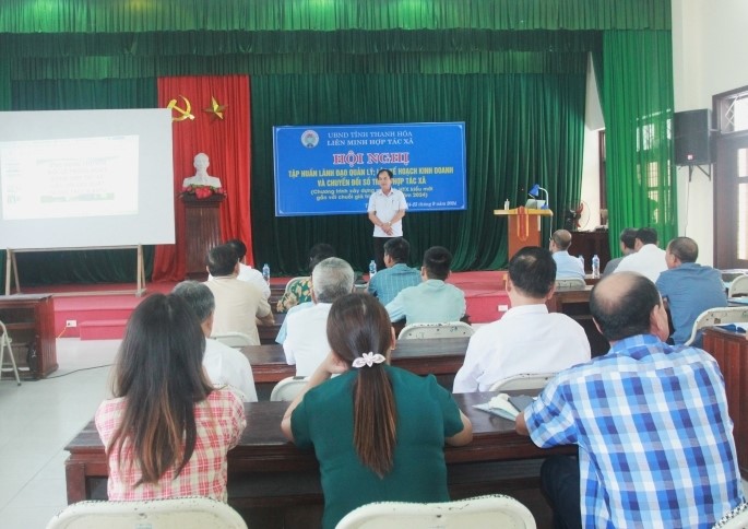 Thanh Hóa khuyến khích thúc đẩy chuyển đổi số, kinh tế số theo hướng bền vững trong khu vực kinh tế tập thể, HTX.