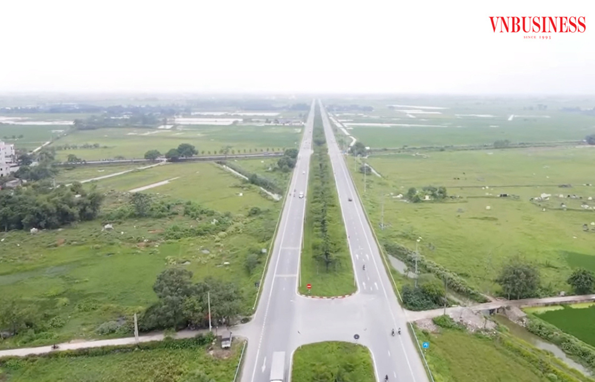 Đất nền ven vành đai 4 được kỳ vọng sốt trở lại khi giá đất đấu giá đang nhảy múa ở các huyện ngoại thành Hà Nội.