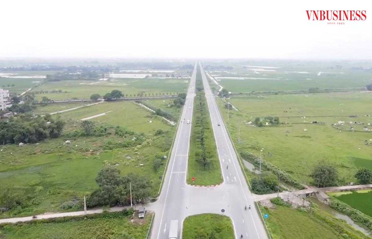 Đất nền ven vành đai 4 được kỳ vọng sốt trở lại khi giá đất đấu giá đang nhảy múa ở các huyện ngoại thành Hà Nội.