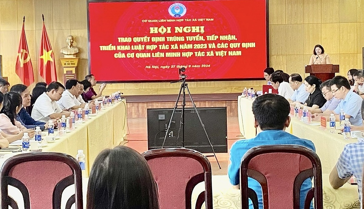 Hội nghị triển khai Luật HTX 2023 của Liên minh HTX Việt Nam diễn ra ngày 27/9/2024.