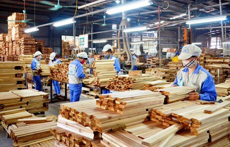 9 tháng đầu năm, xuất khẩu gỗ và sản phẩm gỗ đạt 12,15 tỷ USD, tăng 17,2%, được đánh giá là mức tăng cao.