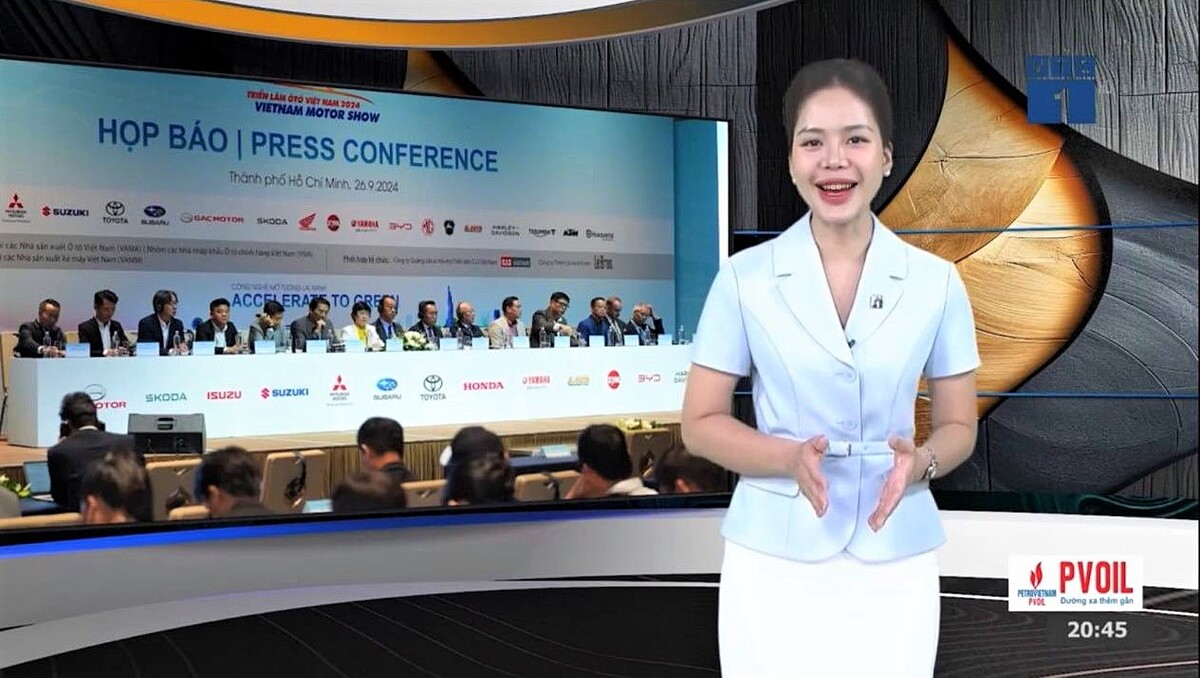 Chương trình “Lăn bánh” được phát chính vào khoảng 21h00 Thứ bảy và phát lại khoảng 10h15 Chủ Nhật hàng tuần trên kênh VTC1.