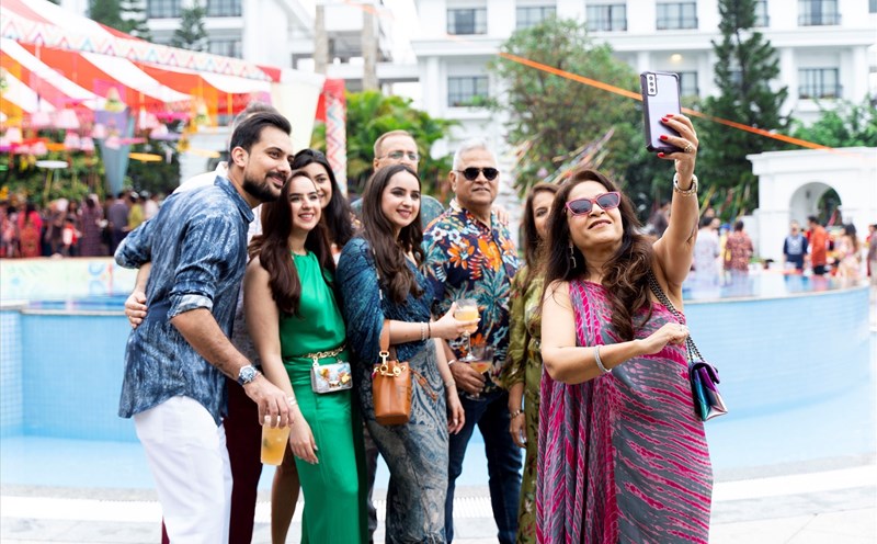 9 tháng năm, tổng số khách quốc tế đạt hơn 12,7 triệu lượt, tăng 43,0% so với cùng kỳ năm trước.