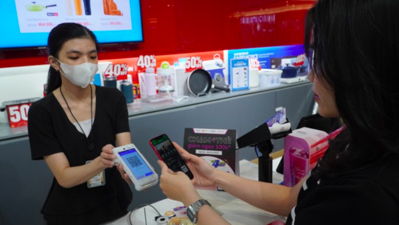 Sắp có dịch vụ thanh toán xuyên biên giới qua mã QR giữa Việt Nam và Trung Quốc