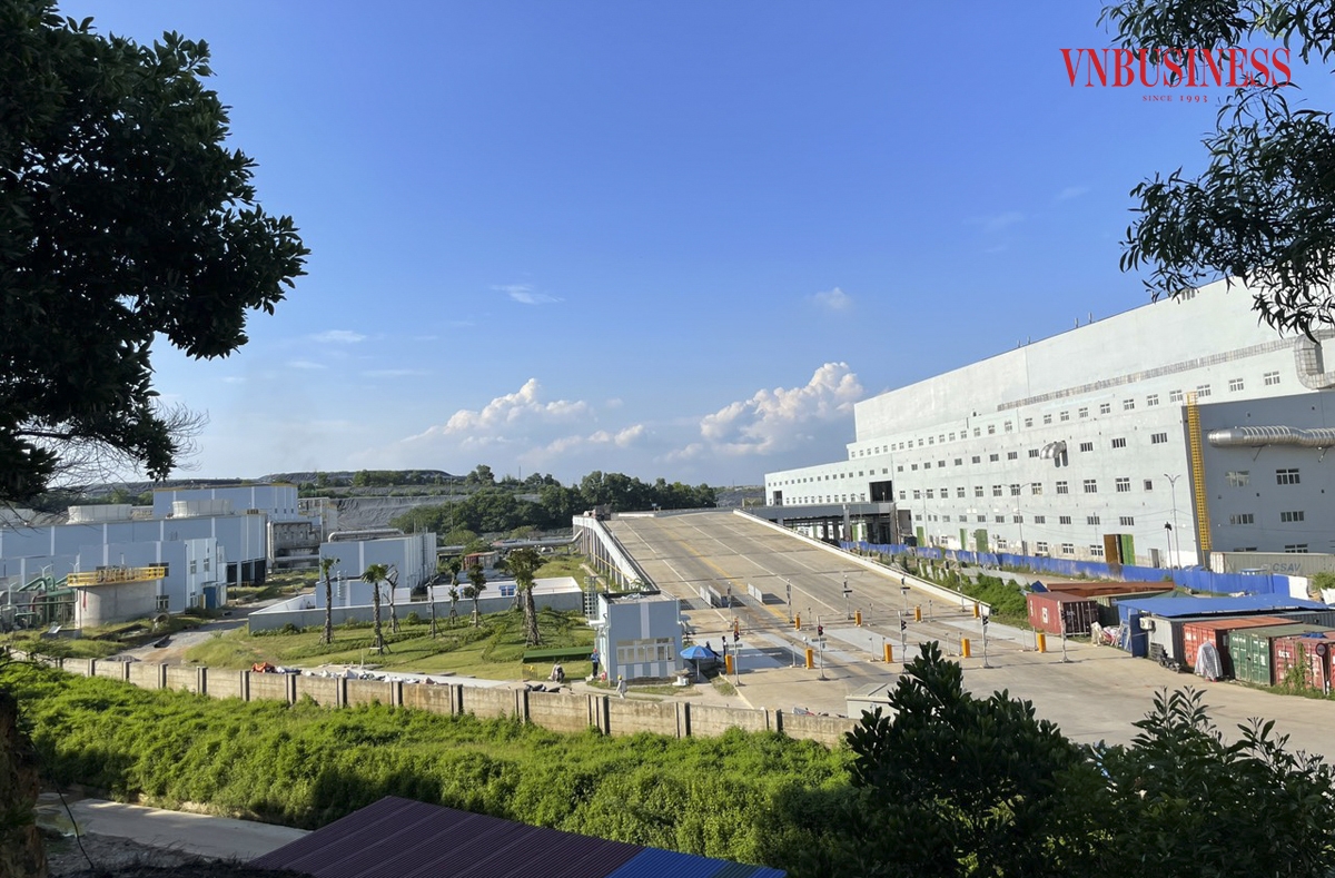 Nhà máy sử dụng công nghệ đốt rác bằng lò ghi cơ học của Bỉ với công suất phát điện là 75MW. Đây được xem là nhà máy đốt rác lớn nhất Việt Nam với công suất xử lý 4.000 tấn rác khô &lpar;tương đương gần 5.500 tấn rác ướt&rpar; mỗi ngày.