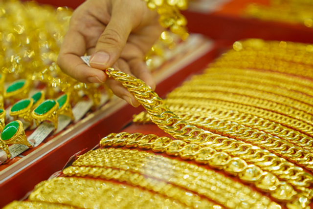 Giá vàng trong nước tiếp tục điều chỉnh tăng.