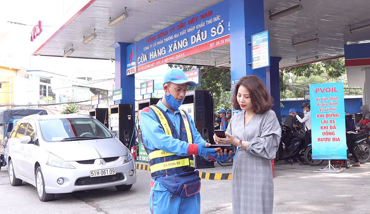 PVcomBank kết nối thành công hệ thống thanh toán với ứng dụng PVOIL 4U.