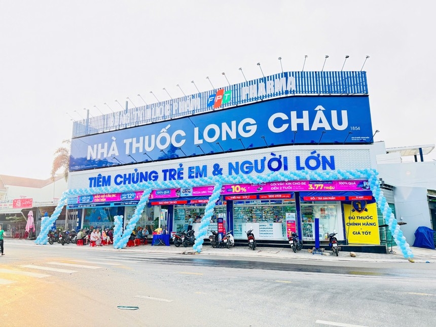 Kết thúc 9 tháng đầu năm 2024, FPT Retail đạt 28.657 tỷ đồng doanh thu và 358 tỷ đồng lợi nhuận trước thuế.