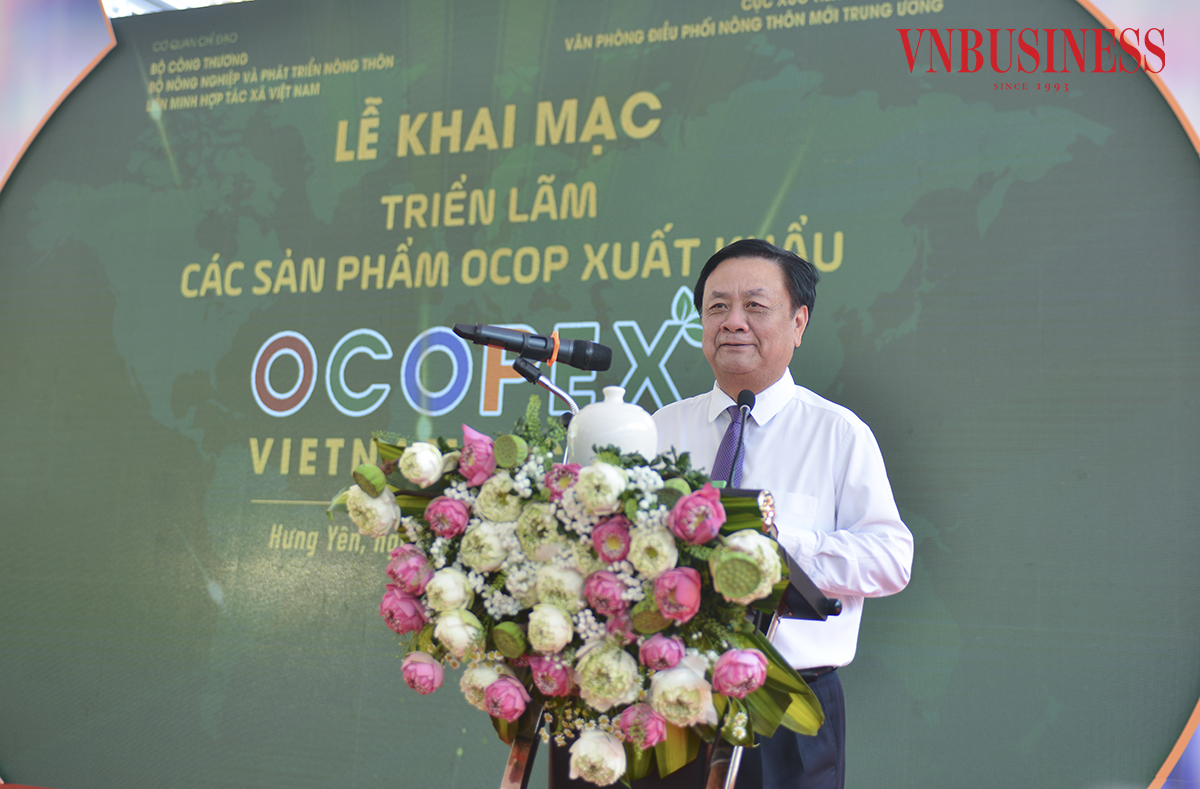 Bộ trưởng Bộ NN&PTNT phát biểu tại buổi lễ.