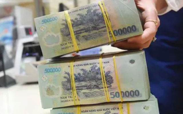 Nợ xấu tiếp tục tăng tại các ngân hàng trong 9 tháng đầu năm.