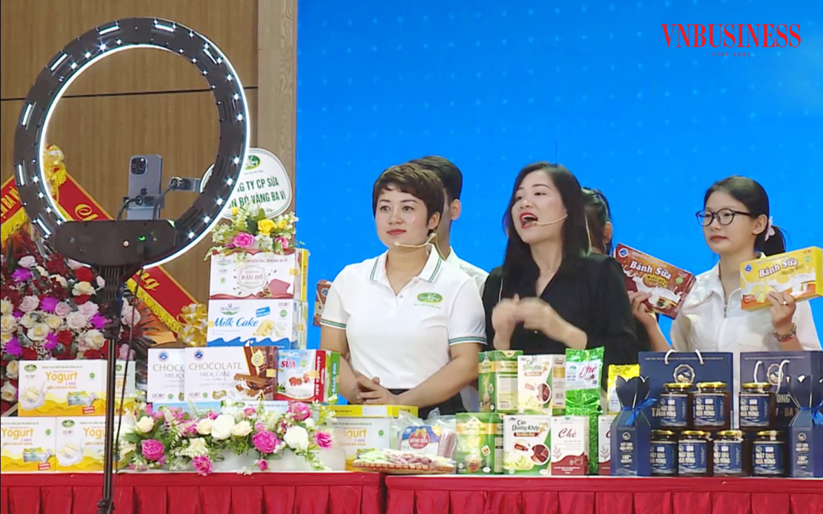 Thương mại điện tử lan tỏa ngày càng sâu rộng, mang lại hiệu quả tích cực cho doanh nghiệp tại Hà Nội.