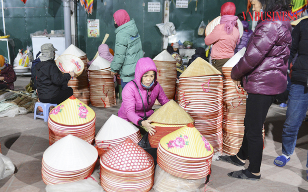 Hà Nội đang đẩy mạnh kết nối cung cầu, tiêu thụ sản phẩm thủ công mỹ nghệ.