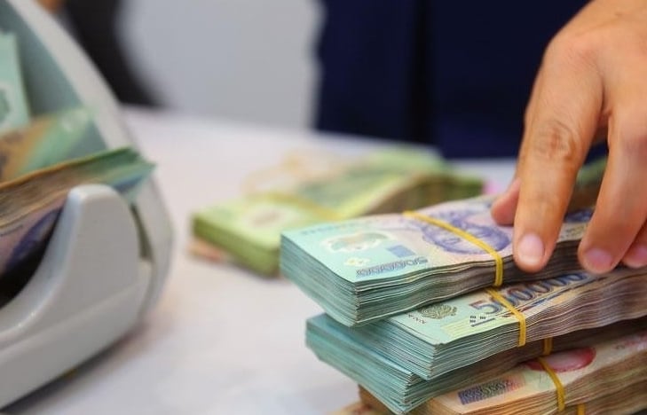 Hiện nay, mặt bằng lãi suất cho vay đã giảm nhưng ngân hàng thương mại khó giảm thêm vì rủi ro của nền kinh tế đang ở mức cao và tỷ giá có thể diễn biến phức tạp.