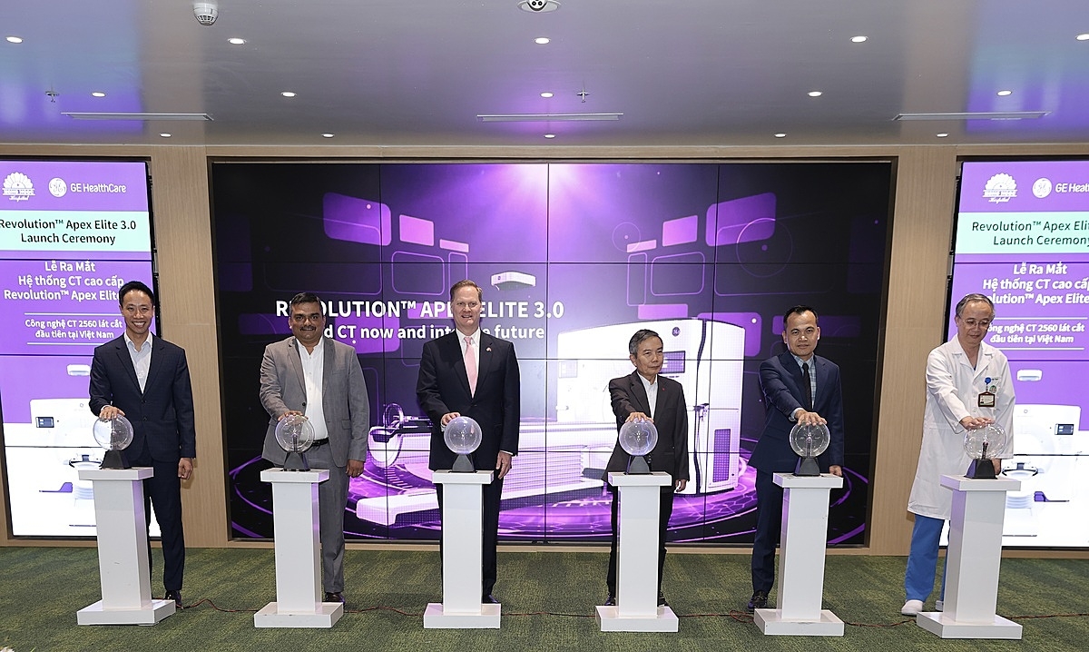 Ra mắt máy chụp CT siêu tốc độ Revolution Apex Elite 3.0