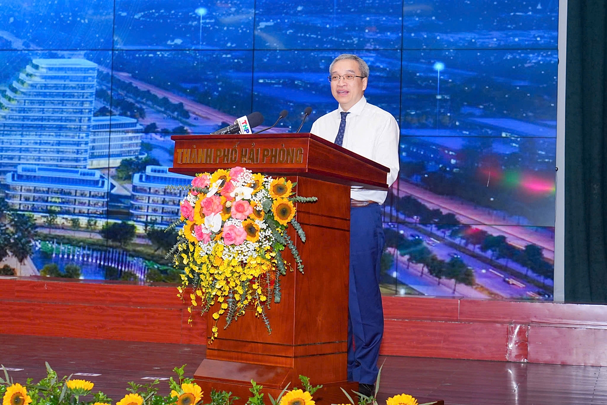 Ông Phan Tâm - Thứ trưởng Bộ Thông tin và Truyền thông phát biểu tại hội nghị.