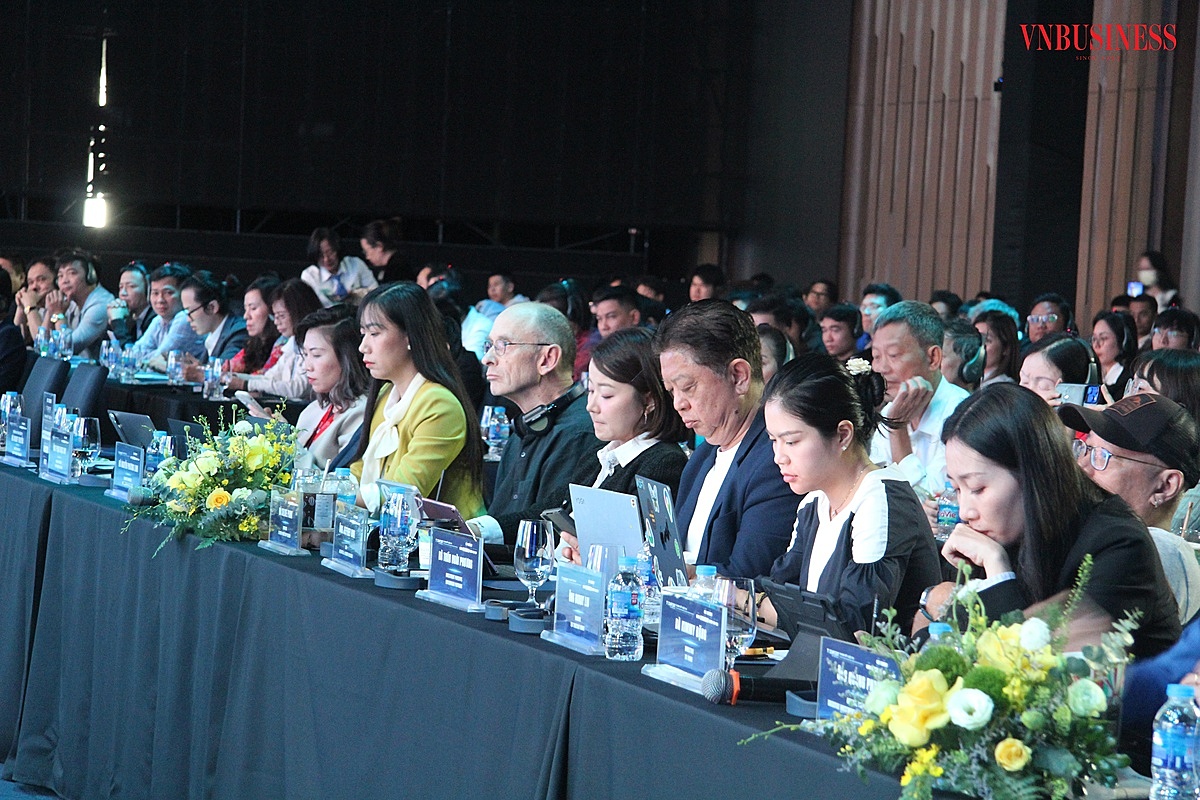 Hội đồng Ban giám khảo là những chuyên gia hàng đầu trong nhiều lĩnh vực.