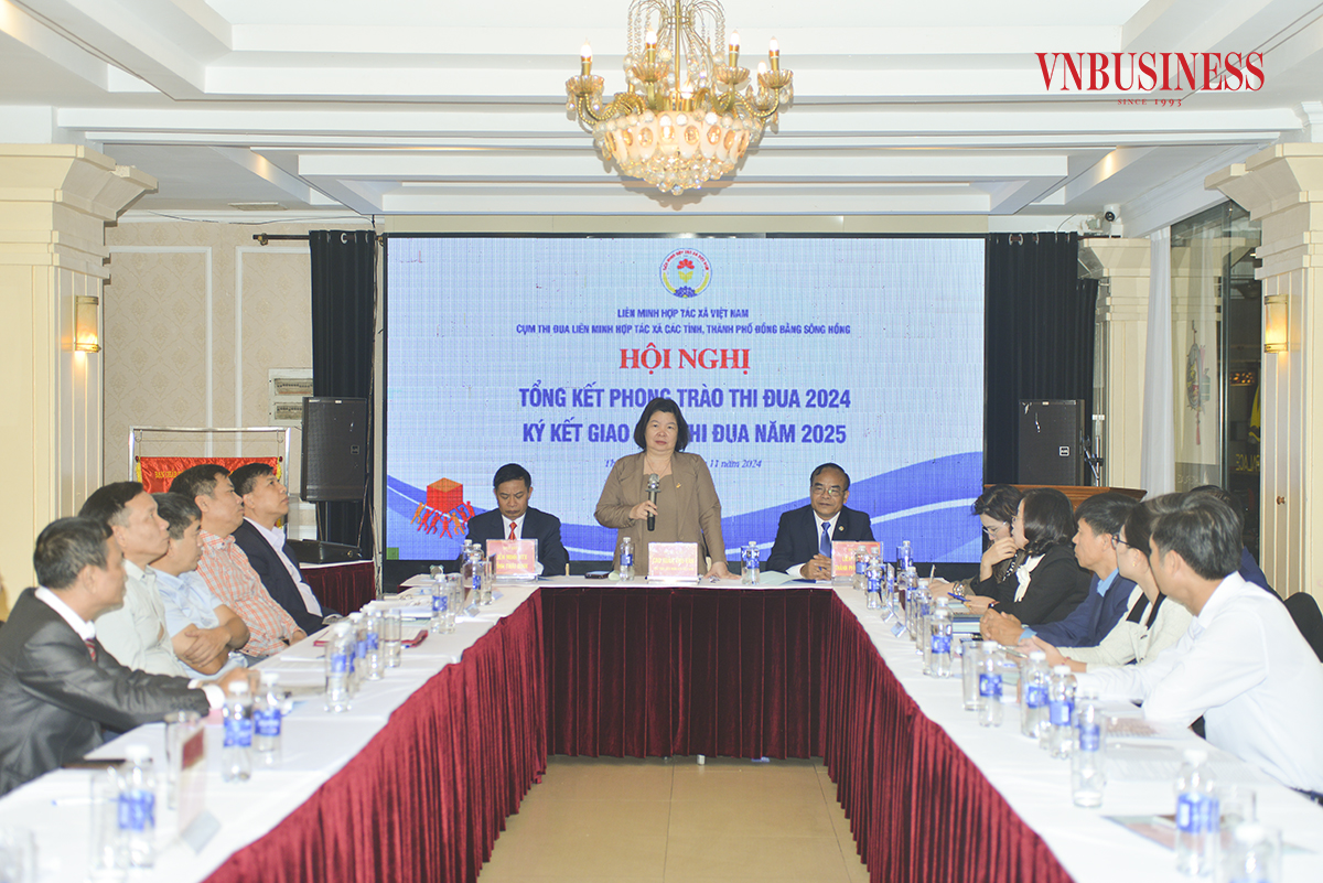 Chủ tịch Liên minh HTX Việt Nam Cao Xuân Thu Vân phát biểu chỉ đạo tại Hội nghị