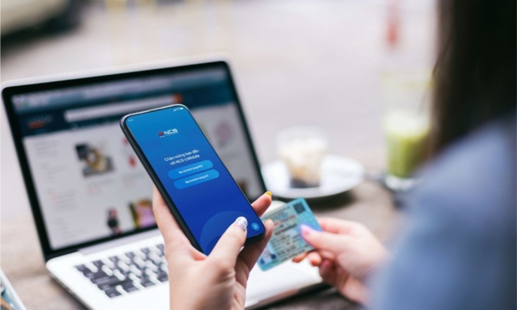 Phát triển tài chính toàn diện cần cái bắt tay giữa Fintech và ngân hàng
