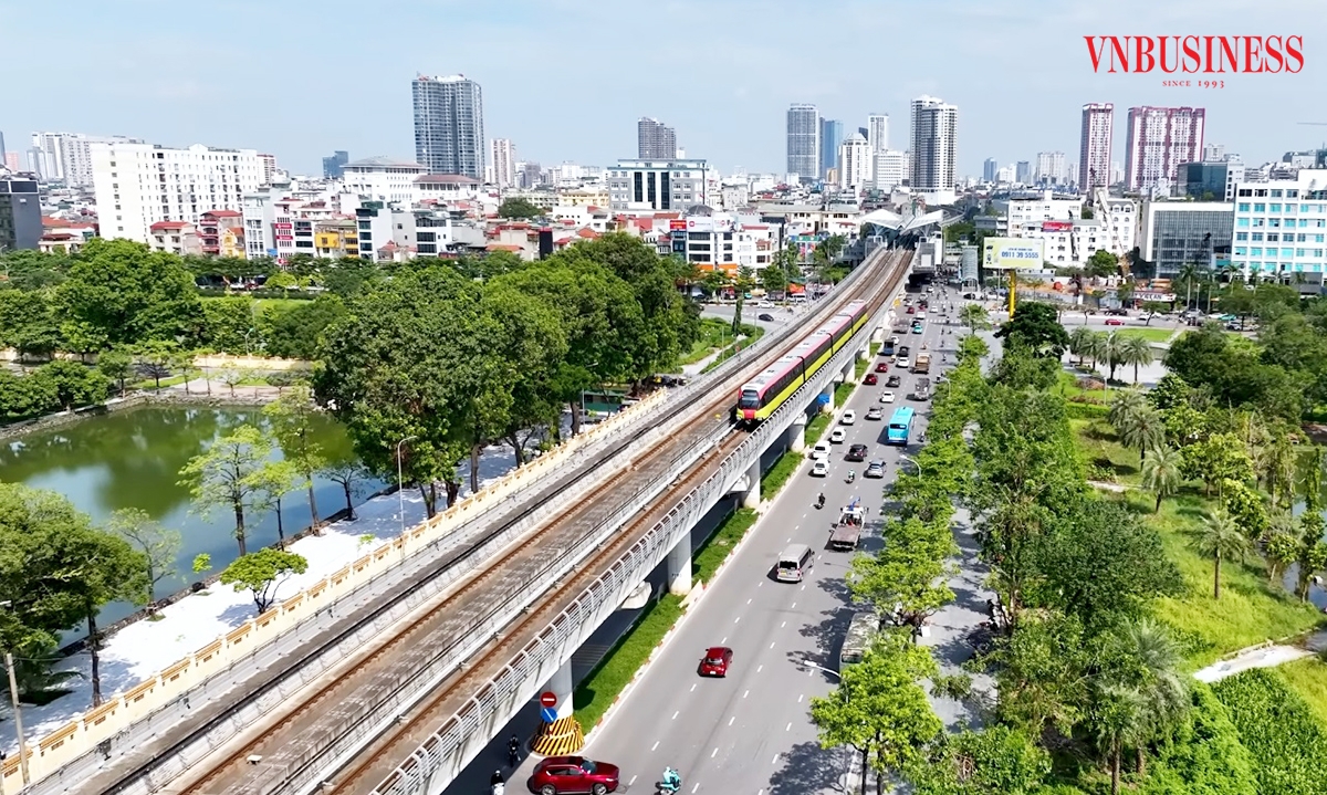 Hà Nội dự kiến hoàn thành 23/24 chỉ tiêu phát triển kinh tế, xã hội trong năm 2024.