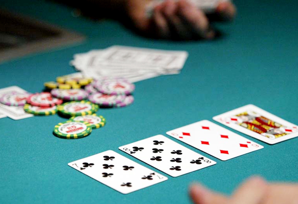 Hà Nội sẽ vào cuộc rà soát các hành vi gian lận thuế tại các giải poker trên địa bàn.