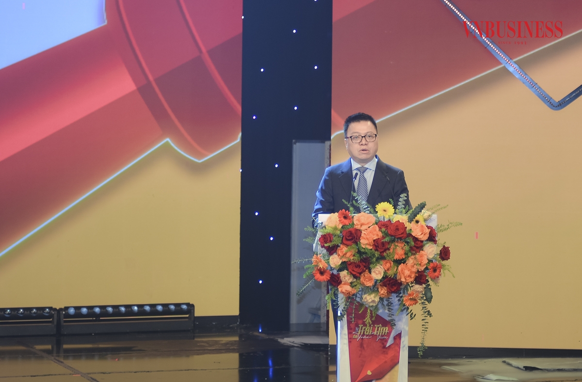 Ông Lê Quốc Minh, Ủy viên BCH Trung ương Đảng, Phó Trưởng Ban Tuyên giáo Trung ương, Tổng biên tập báo Nhân Dân, Chủ tịch Hội Nhà báo Việt Nam phát biểu chỉ đạo tại buổi lễ trao giải.
