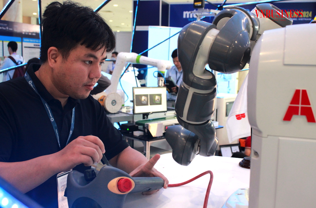 Để đặt “nền móng” sâu vào chuỗi giá trị cao của Mỹ đang cần các DN Việt đầu tư vào công nghệ mới và phát triển nguồn nhân lực chất lượng cao.