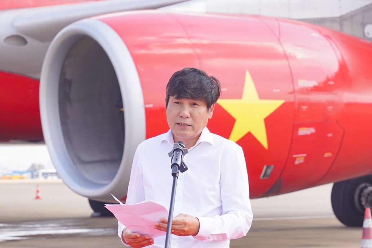 Cục trưởng Cục Hàng không VN Đinh Việt Thắng đánh giá, việc Vietjet có máy bay sử dụng nhiên liệu hàng không bền vững góp phần thể hiện trách nhiệm của Việt Nam với hàng không quốc tế.