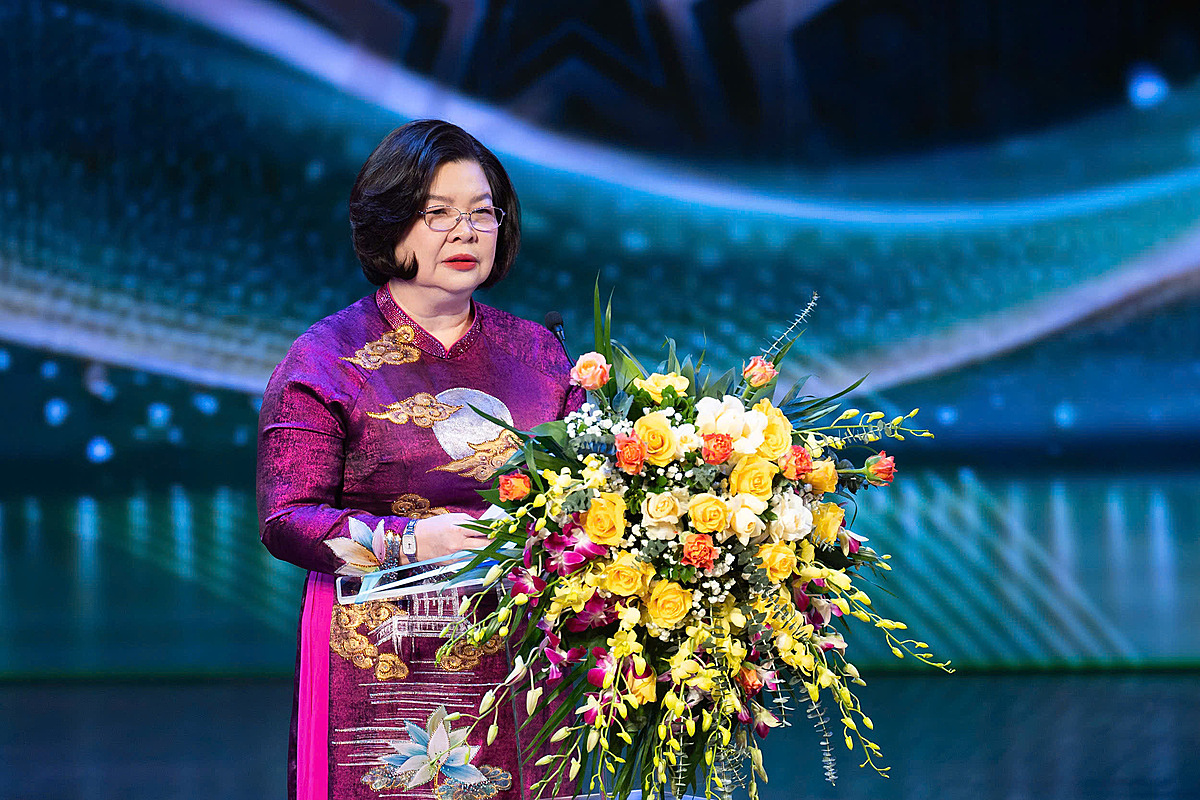 Chủ tịch Liên minh HTX Việt Nam Cao Xuân Thu Vân.