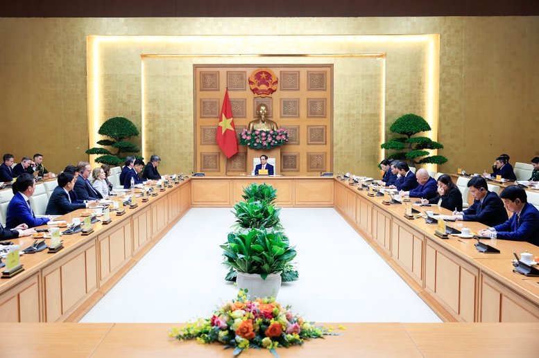 Thủ tướng Phạm Minh Chính tiếp đoàn doanh nghiệp hàng không vũ trụ, quốc phòng, an ninh thuộc Hội đồng doanh nghiệp Hoa Kỳ - ASEAN &lpar;USABC&rpar;, Hà Nội, ngày 18/12/2024 - Ảnh: VGP