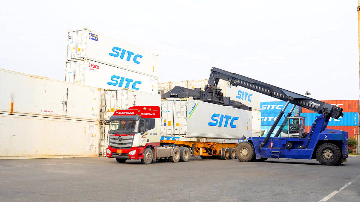 Hệ thống kho lạnh tại cảng Chu Lai có diện tích hơn 12.500 m2 với sức chứa 1.000 container lạnh.