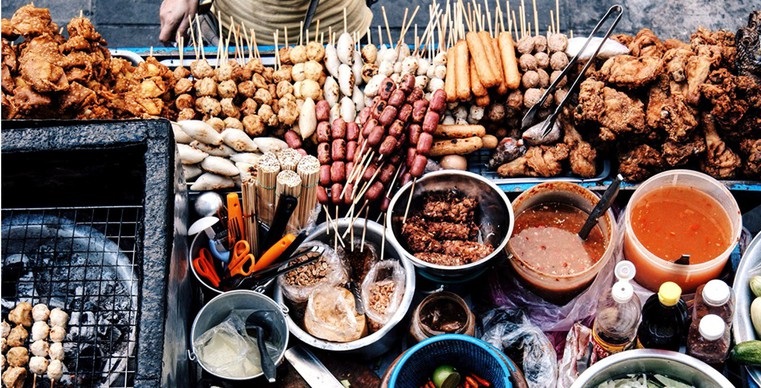 Trong 11 tháng đầu năm 2024, toàn quốc ghi nhận 131 vụ ngộ độc thực phẩm làm 4.796 người mắc và 21 trường hợp tử vong &lpar;ảnh minh họa&rpar;.