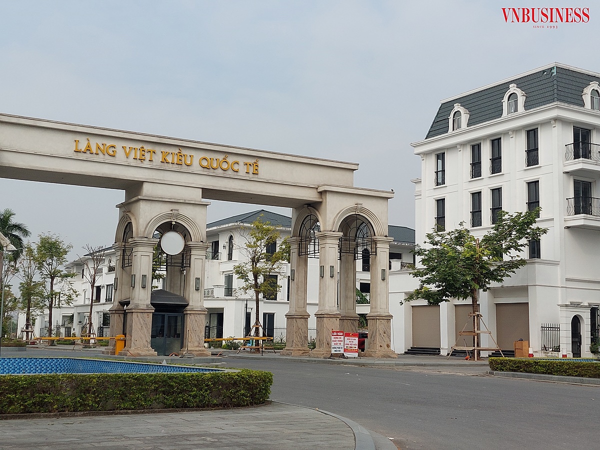 Dự án Làng Việt Kiều Quốc tế không đấu thầu lựa chọn chủ đầu tư theo quy định của pháp luật về nhà ở.