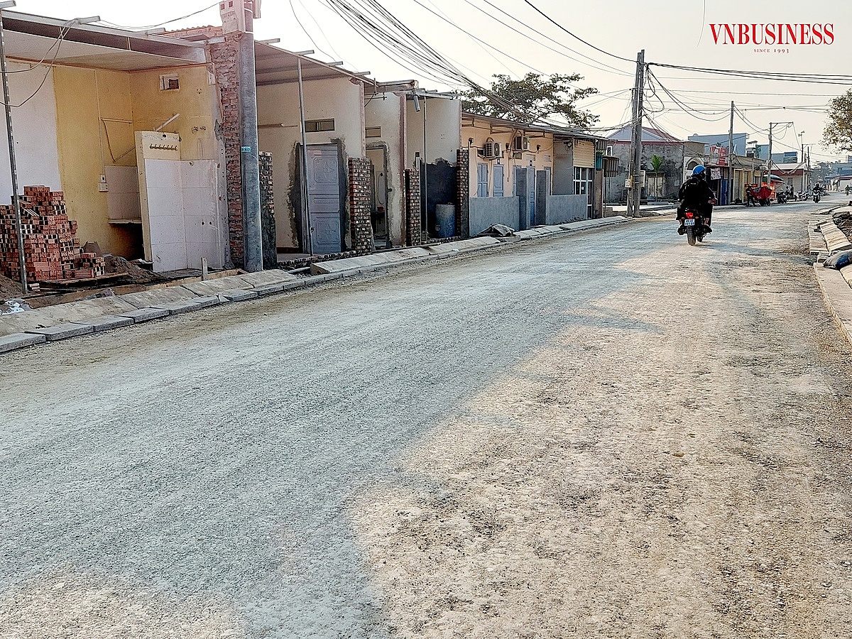 Hàng trăm hộ dân tại xã Lê Lợi &lpar;nay là phường Lê Lợi&rpar; đã tham gia hiến đất làm đường.