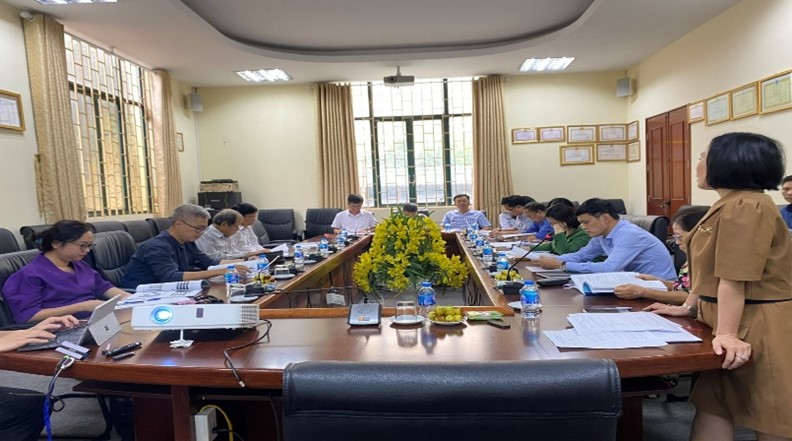 Hội thảo chuyên gia về giải pháp phát triển HTX tiêu dùng tại Việt Nam, tổ chức tại Liên minh HTX Việt Nam, năm 2024