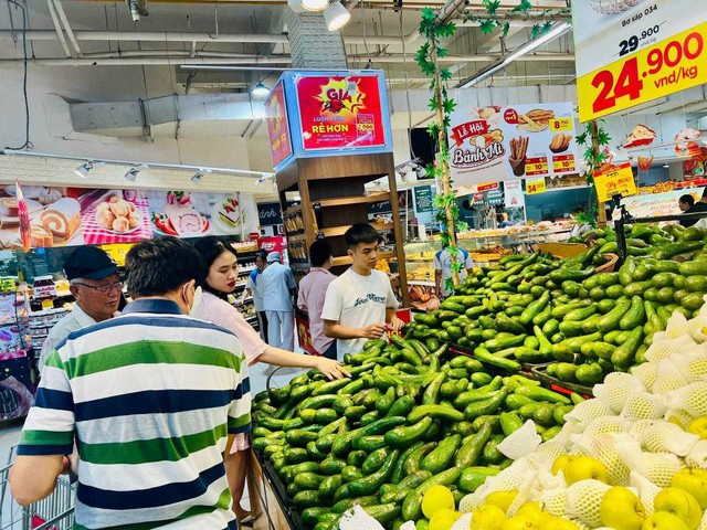 Các chuyên gia dự báo trong năm 2025 nhiều khả năng lạm phát trung bình sẽ tiếp tục được kiểm soát ở mức 3%.