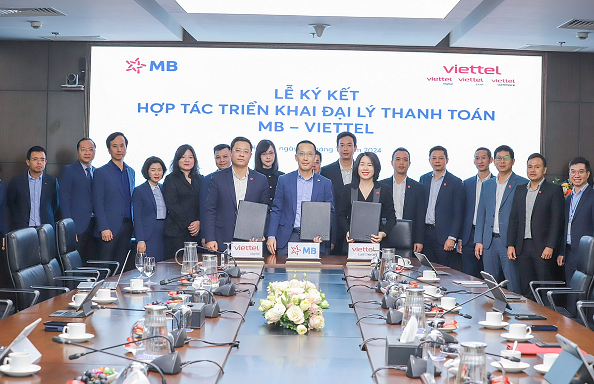 Hợp tác ký kết triển khai giữa MB và Viettel, ngày 26/12/2024.