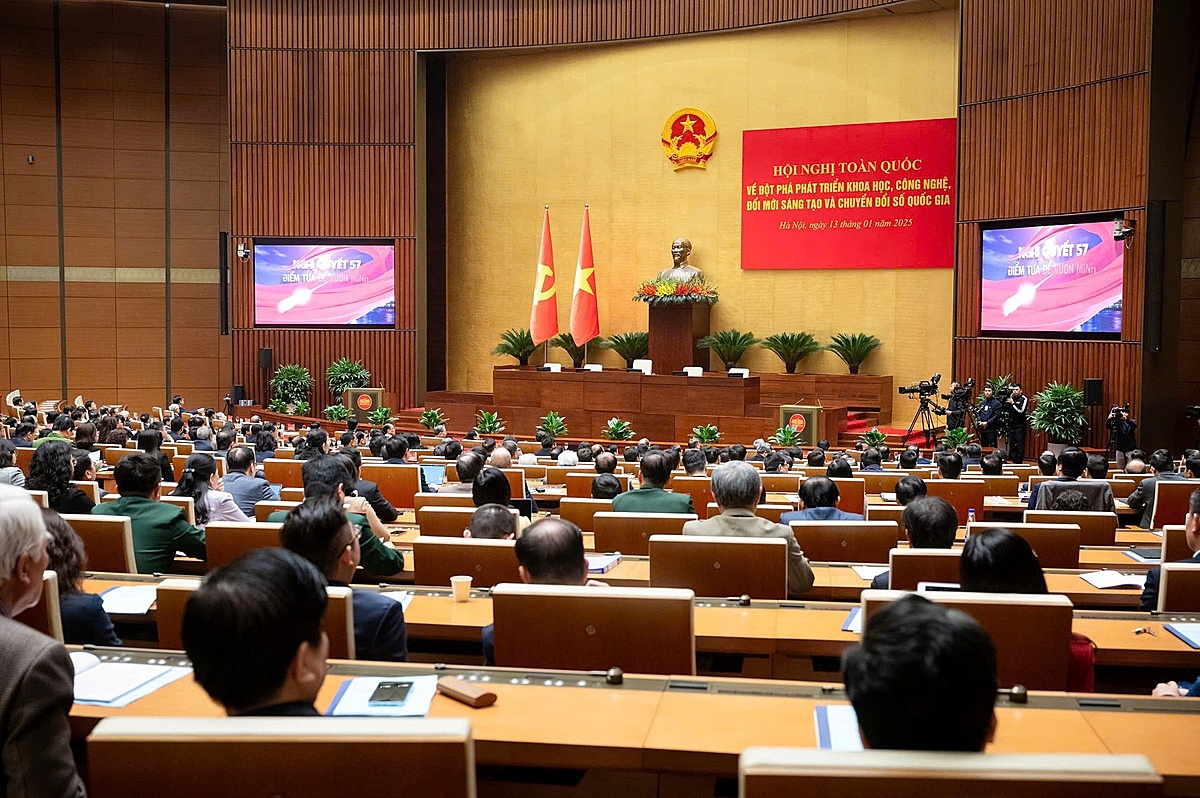 Toàn cảnh Hội nghị.