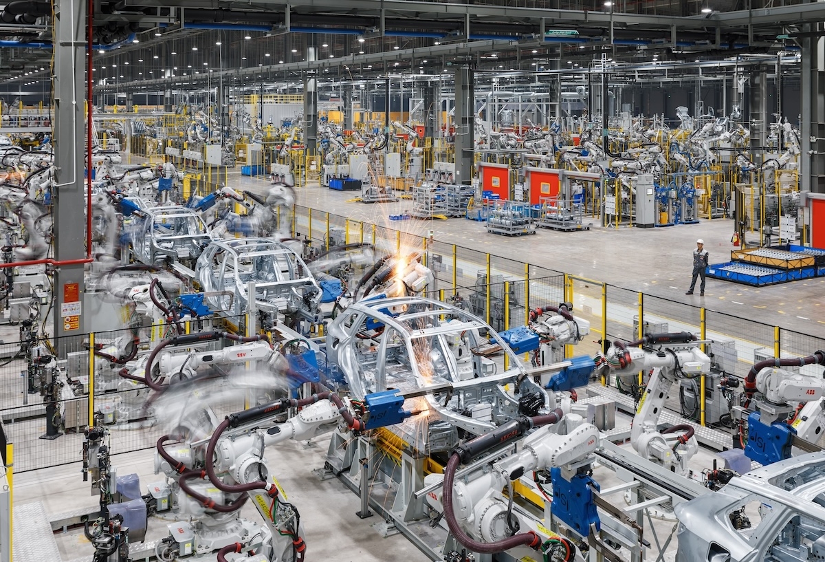 Nghị quyết số 57-NQ/TW của Bộ Chính trị về đột phá phát triển khoa học, công nghệ, đổi mới sáng tạo và chuyển đổi số quốc gia được các chuyên gia, doanh nghiệp ví như đòn bẩy cho sự vươn lên của Việt Nam.