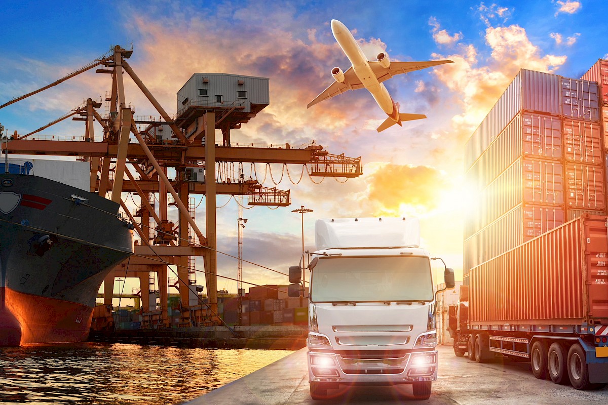 Cổ phiếu logistics hưởng lợi nhờ tiềm năng tăng trưởng dài hạn trong tương lai.