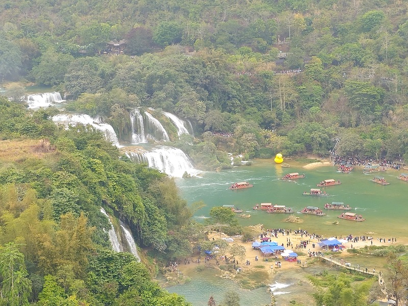 Chỉ trong kỳ nghỉ Tết, nhiều địa phương đạt doanh thu nghìn tỷ đồng.