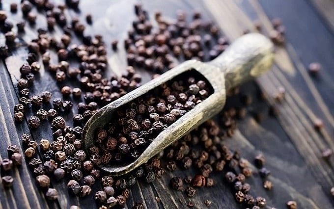 Giá tiêu đồng loạt tăng ở các vùng trồng trọng điểm.