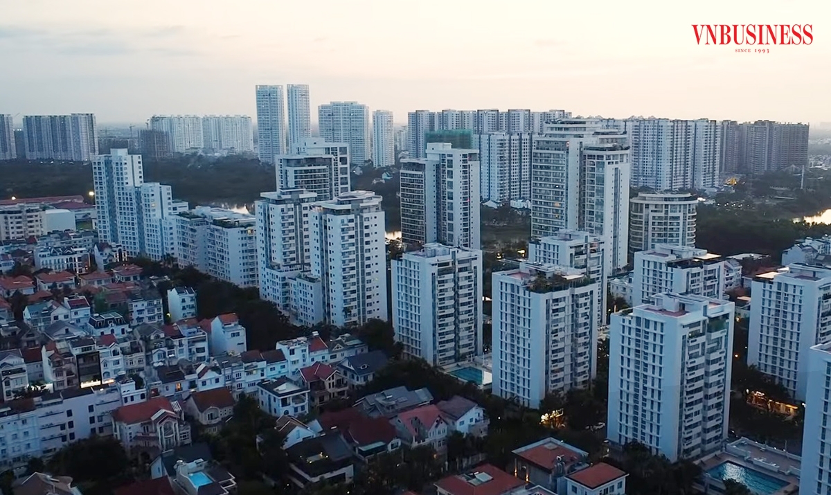 Giá chung cư đang chững lại sau thời gian leo thang, song vẫn được đánh giá là phân khúc ngôi sao trong năm 2025.