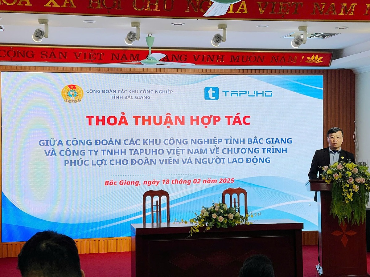 Đại diện Công đoàn các KCN tỉnh Bắc Giang phát biểu.