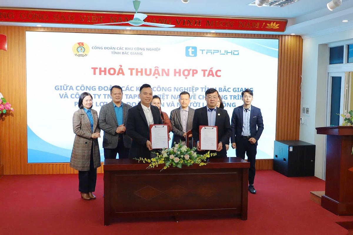 TAPUHO Việt Nam và Công đoàn các KCN tỉnh Bắc Giang ký kết thoả thuận hợp tác.