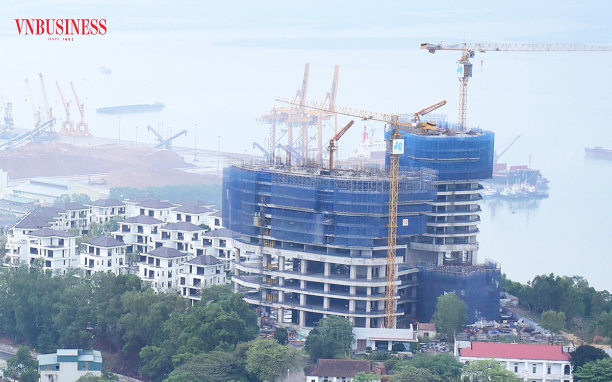 Các doanh nghiệp ngành xây dựng vẫn đối diện nhiều thách thức trong năm 2025 &lpar;Ảnh minh họa: NM&rpar;.